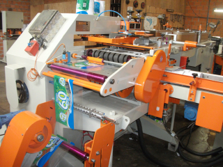 EMBALADEIRA H12 MULTIFORMATOS 8, 12  E 16 ROLOS DE HIGIÊNICO
